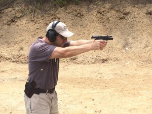 Shooting Sig P320 Compact from MTR holster